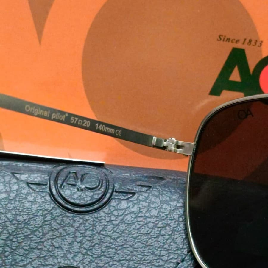 Gambar dari Kacamata Original American Optical (AO) Eyewear Model Pilot Frame Silver