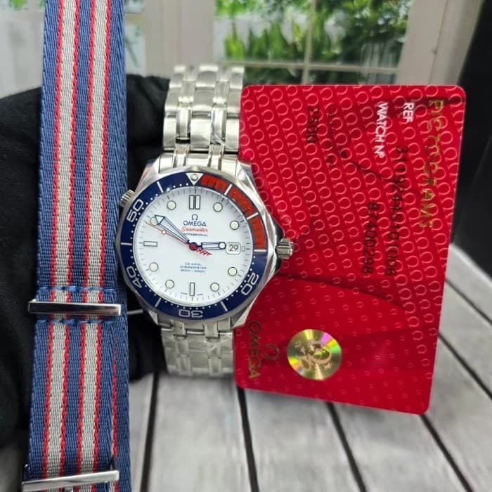 Gambar dari Jam Tangan Omega Seamaster 007 Automatic