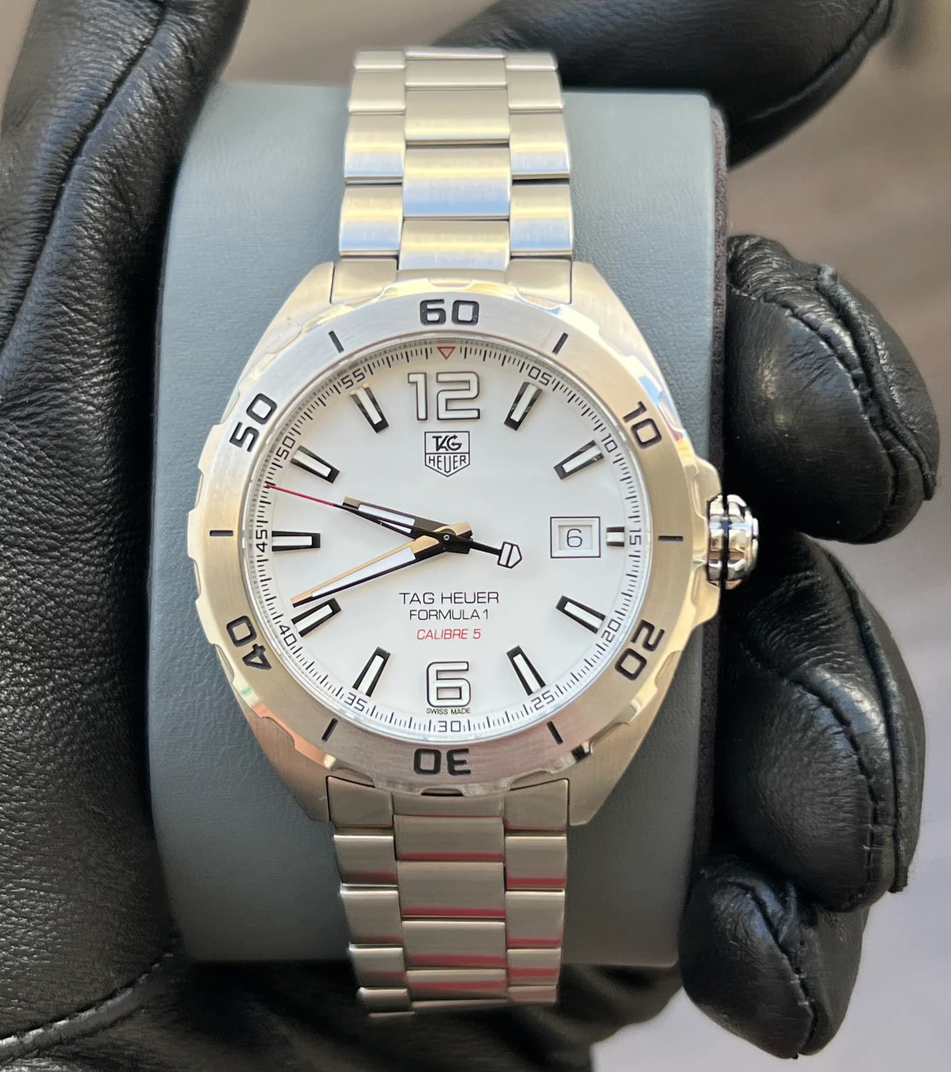 Gambar dari Tag Heuer Formula 1 Calibre 5 WAZ2114.BA0875 Automatic White Dial