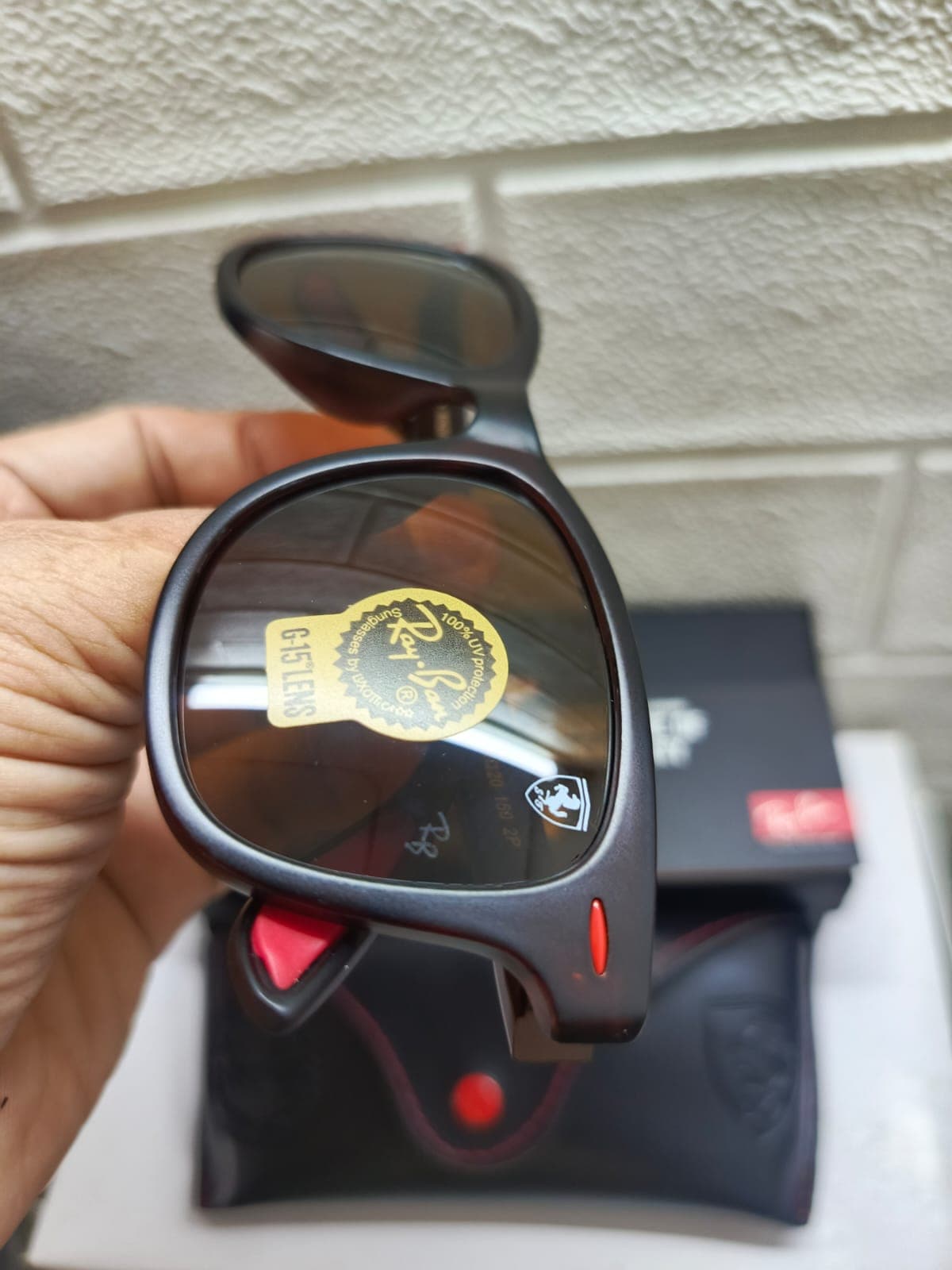 Gambar dari Kacamata Original Ray-Ban RB4195 Scuderia Ferrari Brown Doff