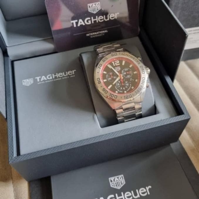 Gambar dari Tag Heuer Formula 1 CAZ101Y.BA0842 Chronograph Men's Watch