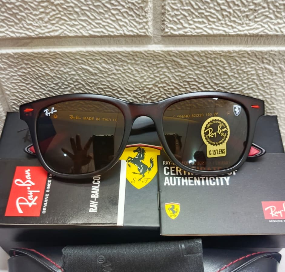 Gambar dari Kacamata Original Ray-Ban RB4195 Scuderia Ferrari Brown Doff