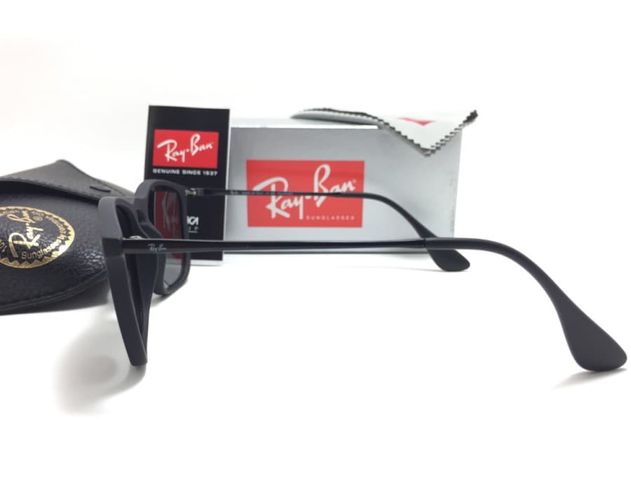 Gambar dari Kacamata Original Rayban RB4187 Chris Black Doff