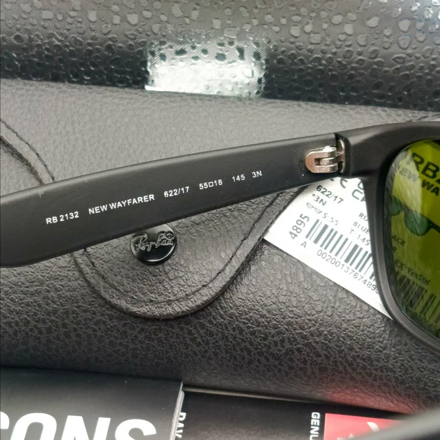 Gambar dari Kacamata Original Rayban RB2132 New Wayfarer Black Blue