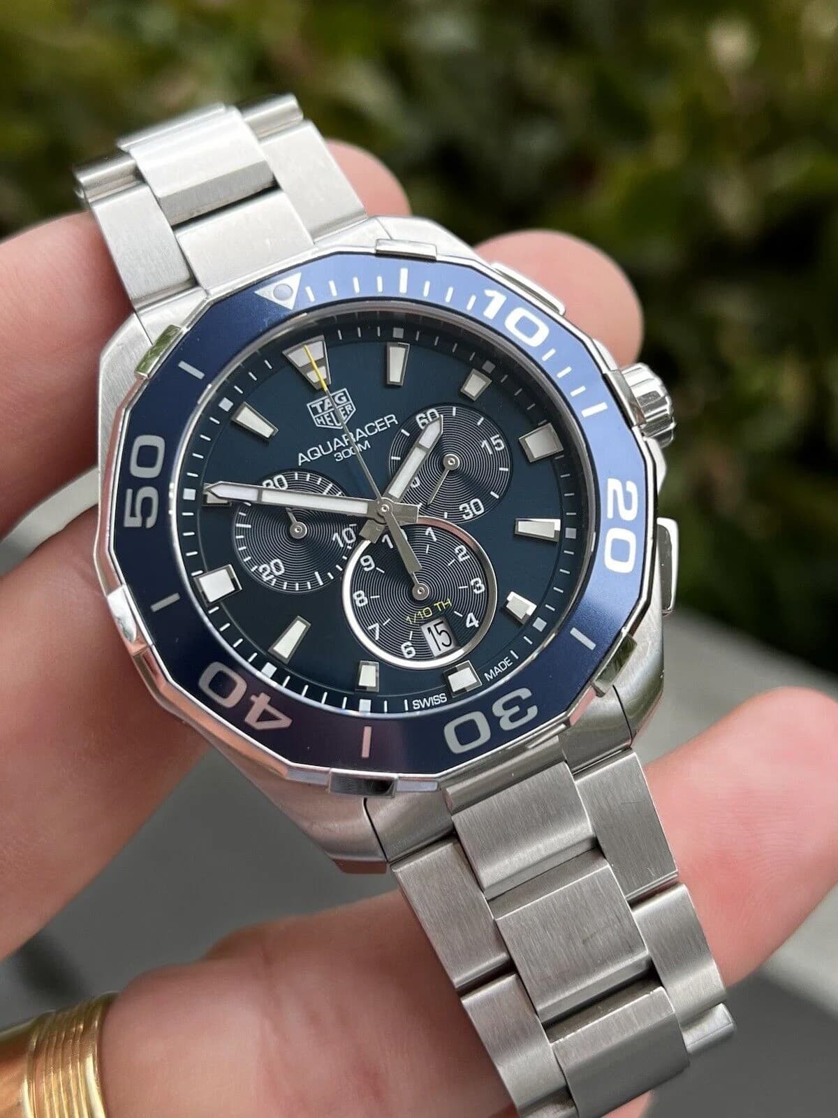 Gambar dari Tag Heuer Aquaracer CAY111B.BA0927 Men's Blue Dial Watch