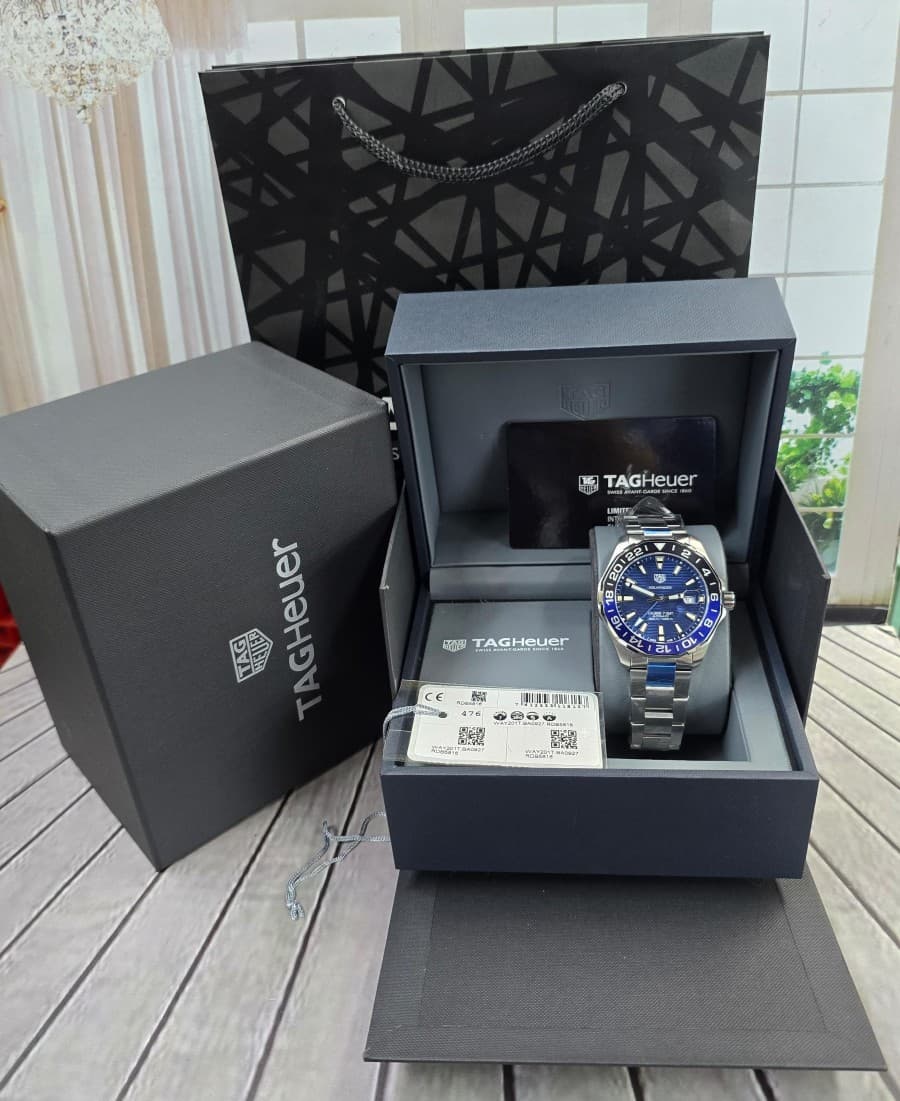 Gambar dari Tag Heuer Aquaracer Calibre 7 GMT Batman WAY201T Mens Watch