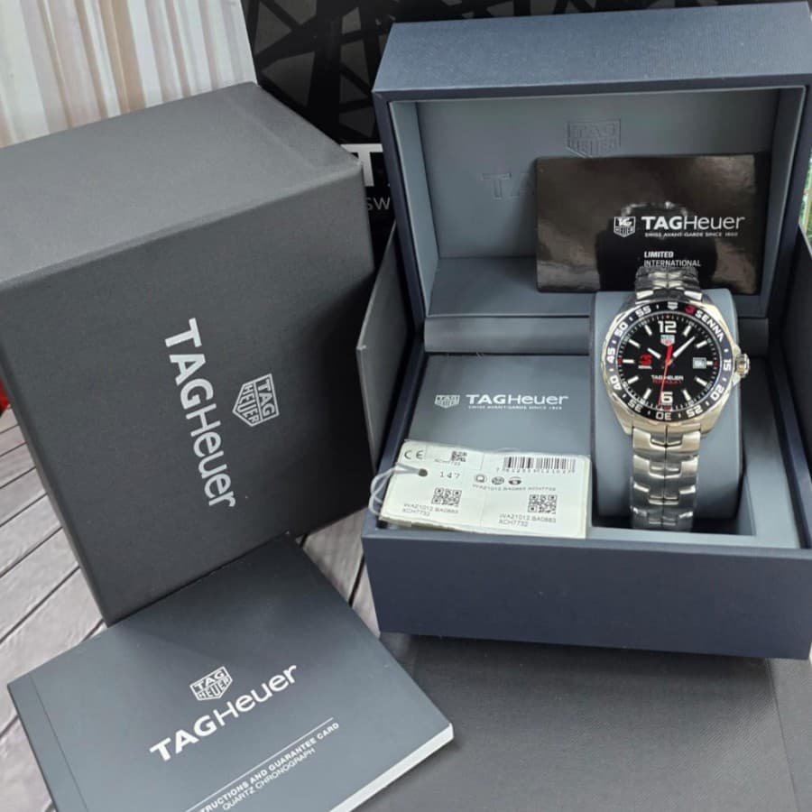 Gambar dari Tag Heuer Formula 1 WAZ1012.BA0883 Aston Senna Black Dial Watch